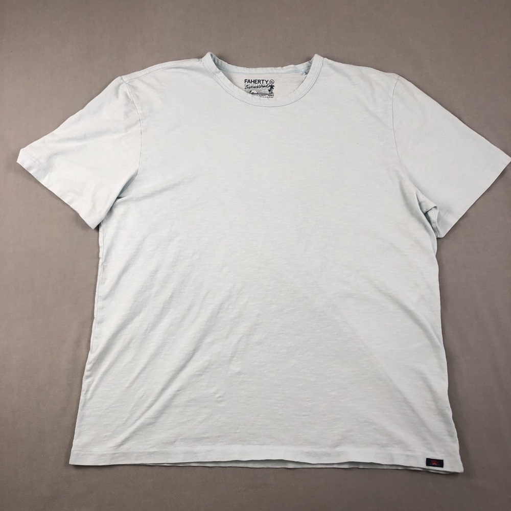 Faherty Men’s Sunwashed Regenerative Tee